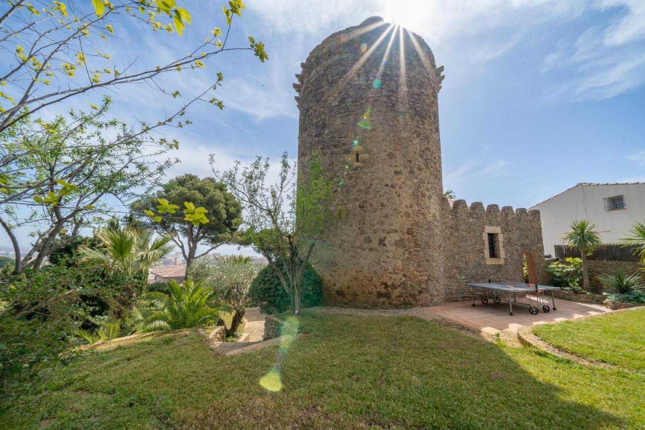 Villa Castillo Can Xirau Lux à Santa Susanna Extérieur photo