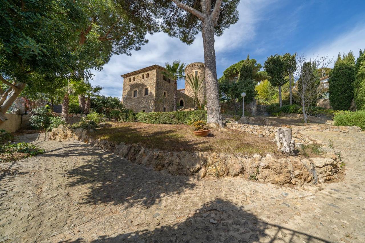 Villa Castillo Can Xirau Lux à Santa Susanna Extérieur photo